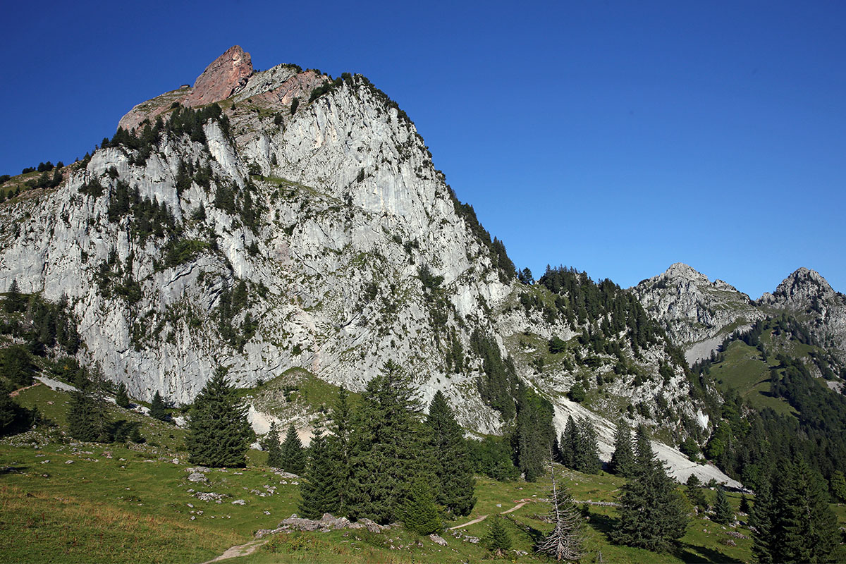 Hiking the Large Mythen (Canton of Schwyz) (1)