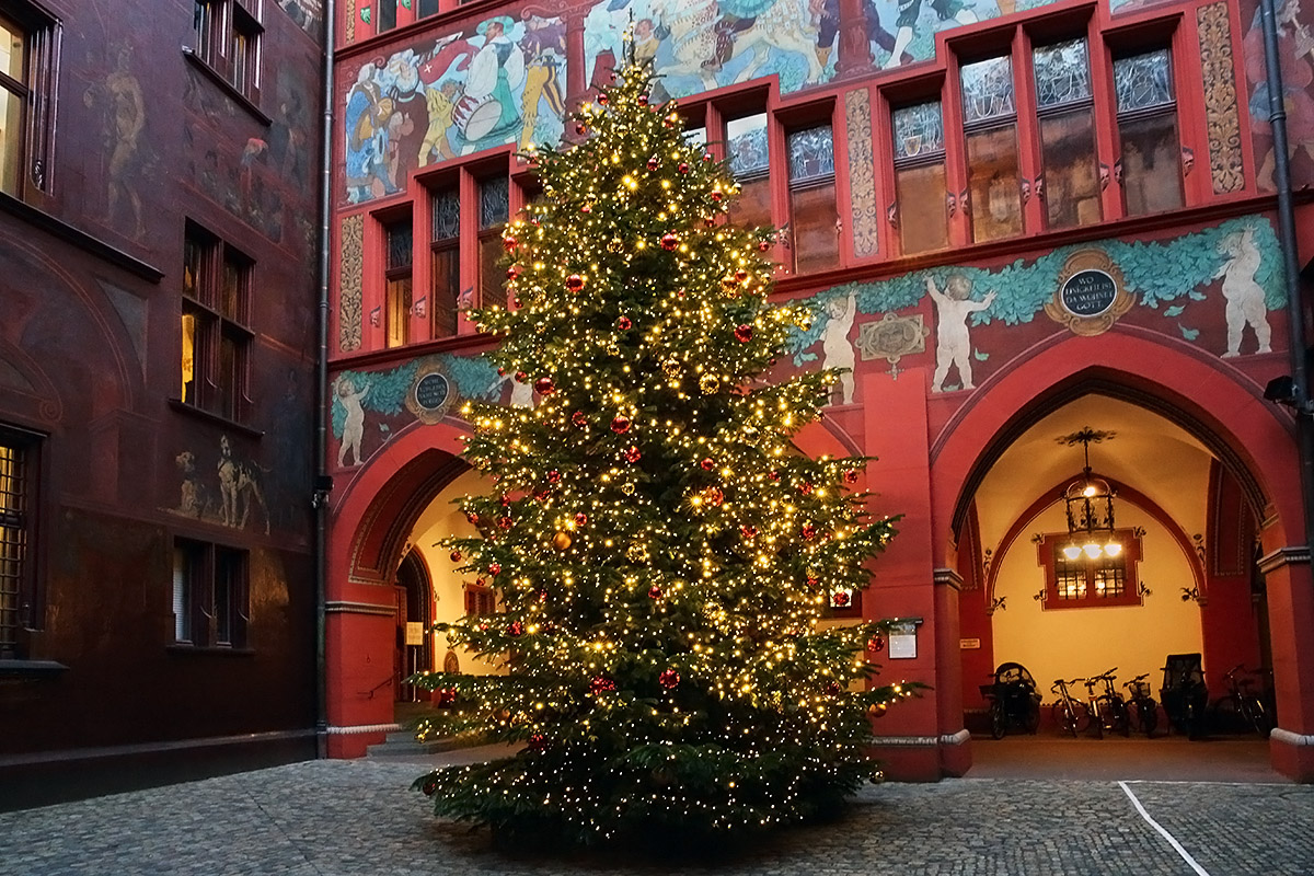 Pre-Christmas Season in Basel (1)