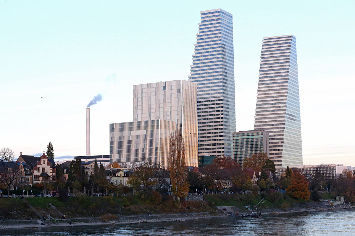 Roche Towers in Basel (1)